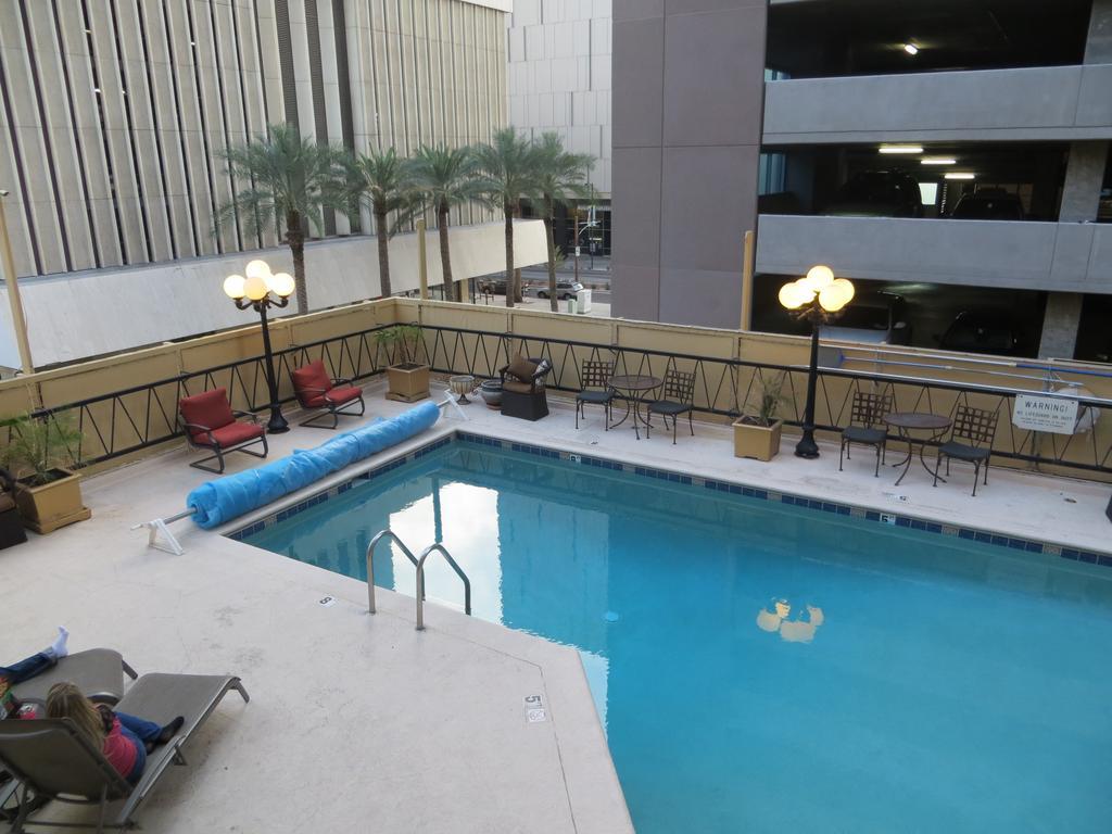 فندق فينيكسفي  فندق سان كارلوس المظهر الخارجي الصورة